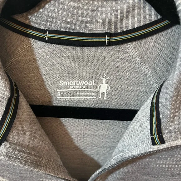 Smartwool women’s quarter zip 100% Marino wool size S. - Picture 3 of 8